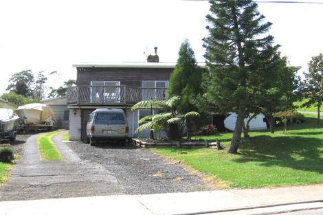 Photo of property in 73 Rangeview Road, Sunnyvale, Auckland, 0612