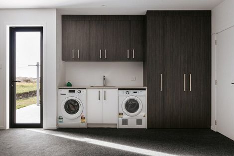 Photo of property in 63 Omega Place, Coastlands, Whakatane, 3120