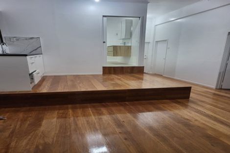 Photo of property in 349 Triangle Road, Massey, Auckland, 0614