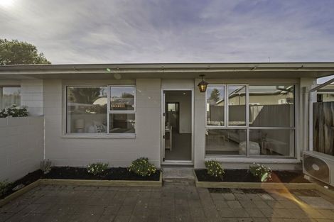 Photo of property in 3/53 Grenville Street, Waltham, Christchurch, 8011