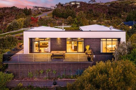 Photo of property in 66a Exploration Way, Whitby, Porirua, 5024