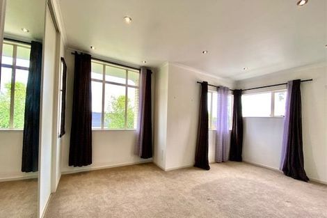 Photo of property in 27c Swanson Road, Henderson, Auckland, 0610