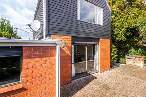 Photo of property in 2b Coles Place, St Albans, Christchurch, 8014
