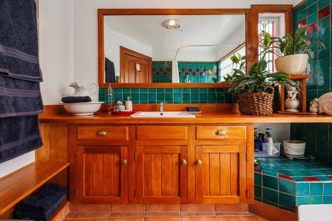 Photo of property in 301 College Street, West End, Palmerston North, 4410