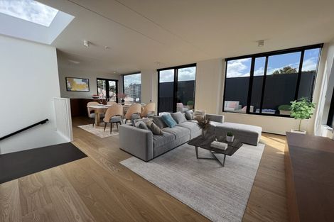 Photo of property in 18a Montgomery Avenue, Belmont, Auckland, 0622