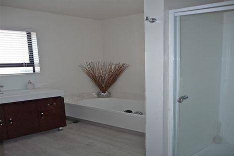 Photo of property in 78 Peverel Street, Riccarton, Christchurch, 8041