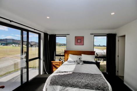 Photo of property in 3 Awatea Drive, Whitianga, 3510