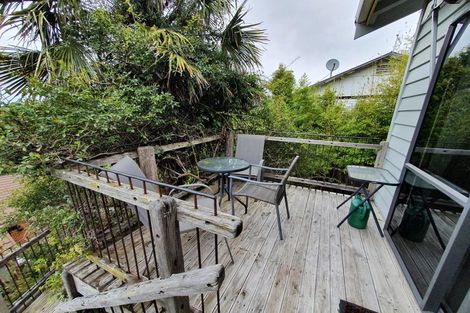 Photo of property in 13 Selwyn Road, Hospital Hill, Napier, 4110