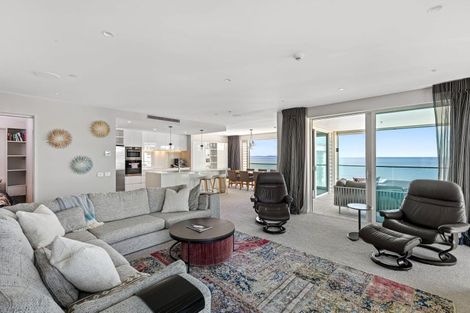 Photo of property in 12/383 Hibiscus Coast Highway, Orewa, 0931