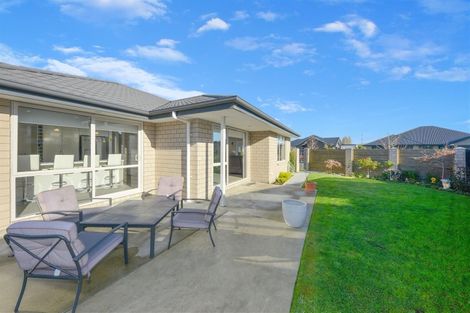 Photo of property in 38 Te Whenu Crescent, Marshland, Christchurch, 8083