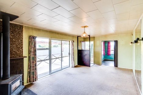 Photo of property in 27 Cartier Crescent, Flaxmere, Hastings, 4120