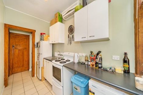 Photo of property in 39 Adams Terrace, Aro Valley, Wellington, 6021