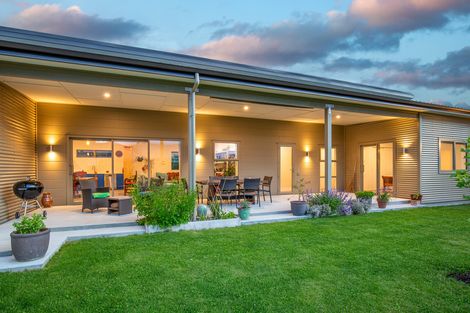 Photo of property in 37 Larch Crescent, Alexandra, 9320