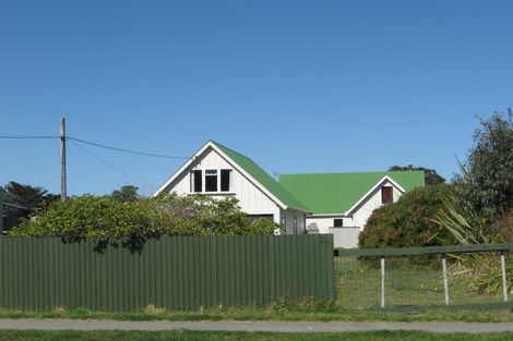 Photo of property in 41 Koputara Road, Himatangi Beach, Foxton, 4891