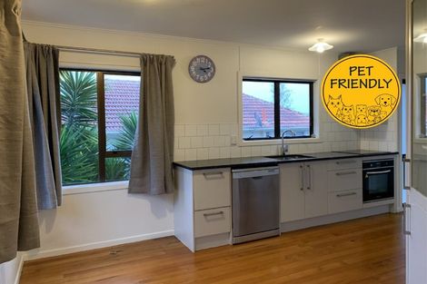 Photo of property in 1/114 Kervil Avenue, Te Atatu Peninsula, Auckland, 0610