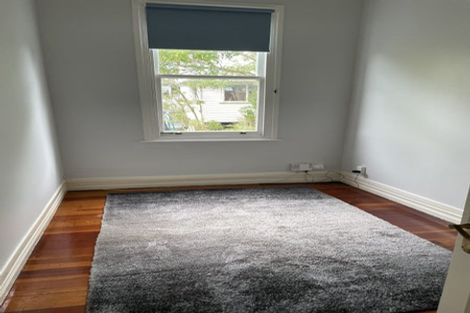 Photo of property in 2/20a Rawene Road, Birkenhead, Auckland, 0626