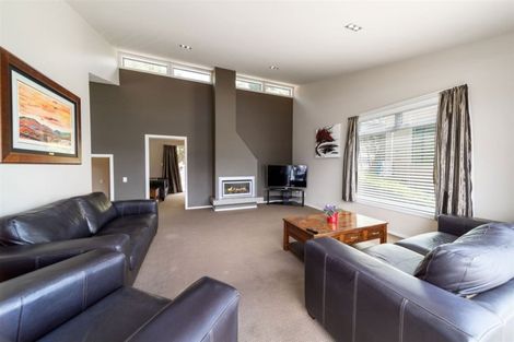 Photo of property in 69a Hensman Road, Queenstown, 9300