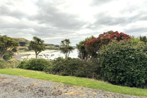 Photo of property in 523 The Nuggets Road, Ahuriri Flat, Kaka Point, 9271