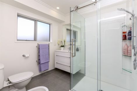 Photo of property in 6 Marlin Terrace, Bell Block, New Plymouth, 4312