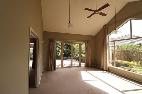 Photo of property in 14 Coolspring Way, Redwood, Christchurch, 8051