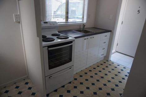 Photo of property in 5/702 Grays Road, Mahora, Hastings, 4120