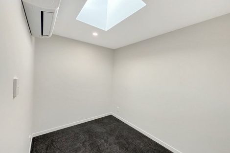 Photo of property in 9/28 Ludlow Terrace, Totara Vale, Auckland, 0627