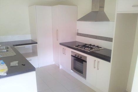 Photo of property in 73 Bruce Pulman Drive, Takanini, 2112