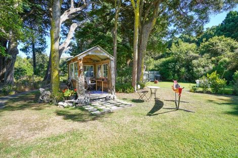 Photo of property in 30 Rakiura Parade, Otatara, Invercargill, 9879