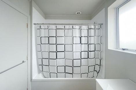 Photo of property in 52 Vardon Road, St Andrews, Hamilton, 3200