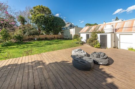Photo of property in 4 Kent Road, Saint Johns Hill, Whanganui, 4501