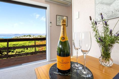 Photo of property in 53 Winston Street, Crofton Downs, Wellington, 6035