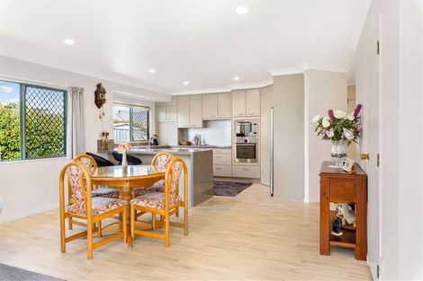 Photo of property in 65 Tapu Road, Huapai, Kumeu, 0810