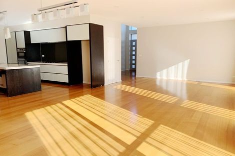 Photo of property in 6 Deele Close, Pinehill, Auckland, 0632