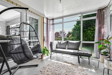 Photo of property in 51 Sandwich Road, St Andrews, Hamilton, 3200