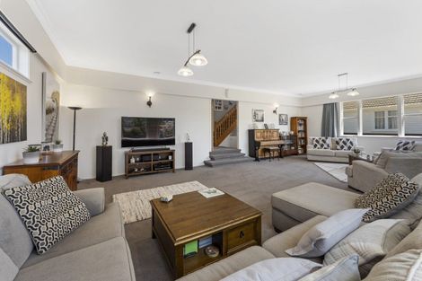 Photo of property in 8 Routley Crescent, Elderslea, Upper Hutt, 5018