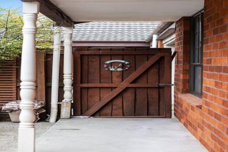 Photo of property in 2/17a Dalrye Place, Ilam, Christchurch, 8041