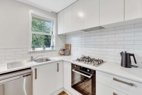 Photo of property in 12 Tawa Street, Levin, 5510