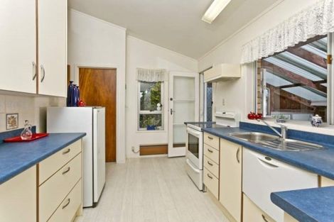 Photo of property in 36 Blakeborough Drive, Forrest Hill, Auckland, 0620