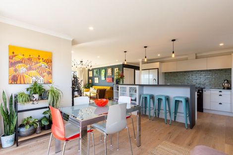 Photo of property in 7 Tapuhikura Street, Waikanae, 5036