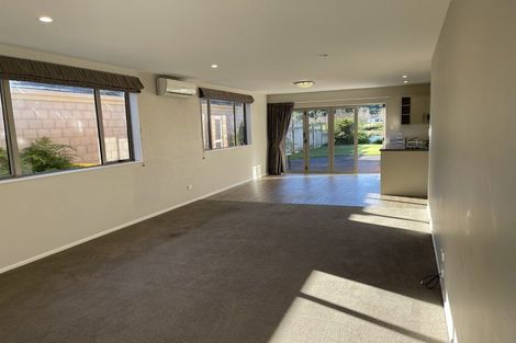Photo of property in 21 Scoria Close, Pyes Pa, Tauranga, 3112
