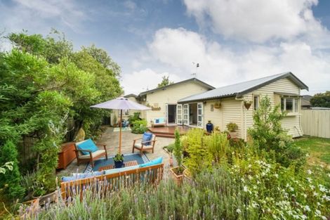 Photo of property in 40 Marne Street, Hokowhitu, Palmerston North, 4410