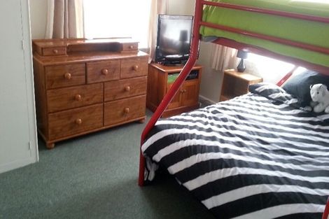 Photo of property in 1/62 Dunedin Street, Redwood, Christchurch, 8051