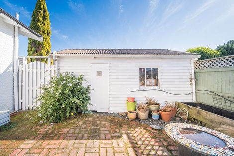 Photo of property in 7 Albert Street, Palmerston North, 4414