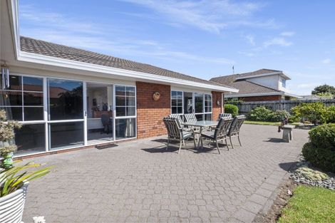 Photo of property in 44 Gardenia Drive, Mount Maunganui, 3116