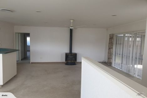 Photo of property in 100 Racecourse Road, Waiuku, 2123