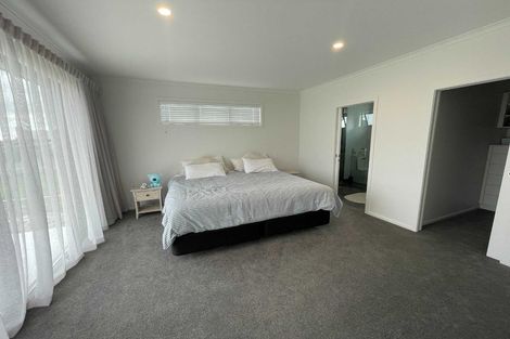 Photo of property in 4 Varsity Heights, Fitzherbert, Palmerston North, 4410