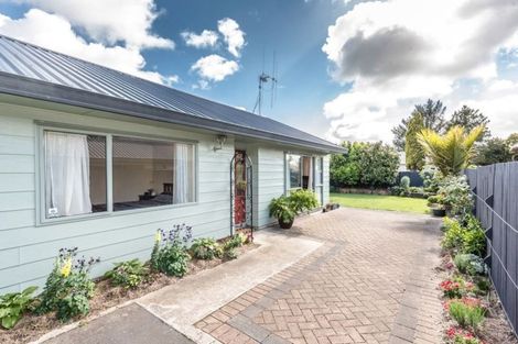 Photo of property in 35 Mardon Road, Enderley, Hamilton, 3214