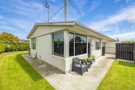 Photo of property in 1 Quinns Road, Shirley, Christchurch, 8013