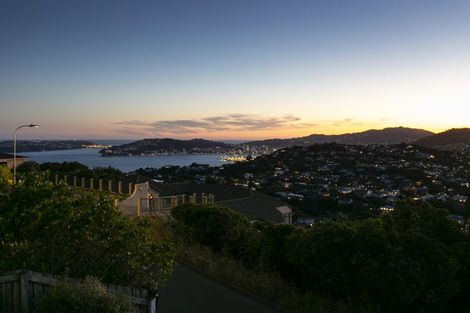 Photo of property in 20 Imran Terrace, Khandallah, Wellington, 6035