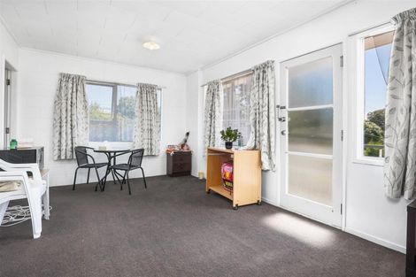 Photo of property in 226 Old Farm Road, Hamilton East, Hamilton, 3216